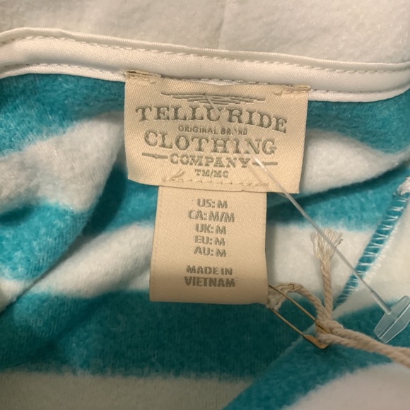 NWT. Telluride Clothing Company striped turtleneck fleece with thumb holes. - Picture 3 of 5
